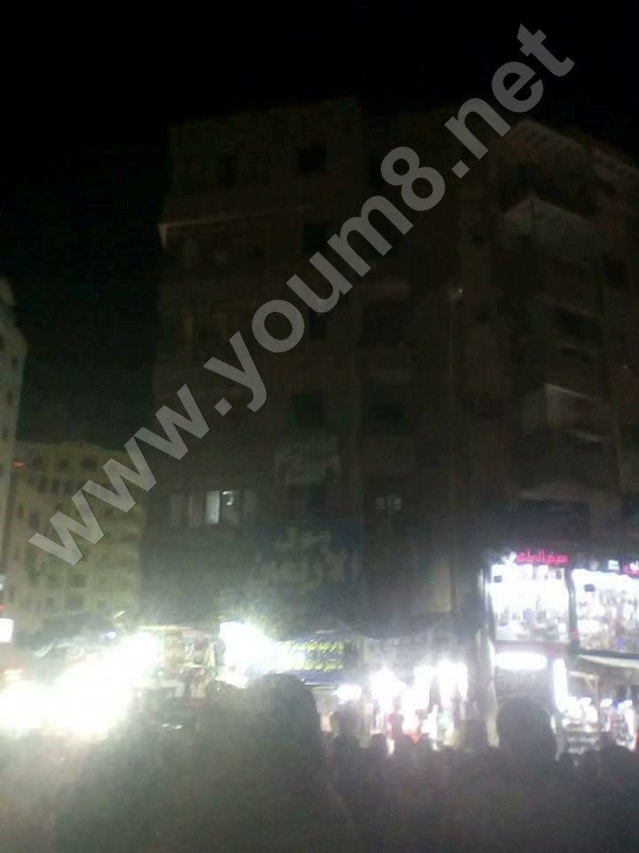 عاااااجل : معركة بالأسلحة النارية و الحجارة بين الشرطة و الباعة الجائلين السويس