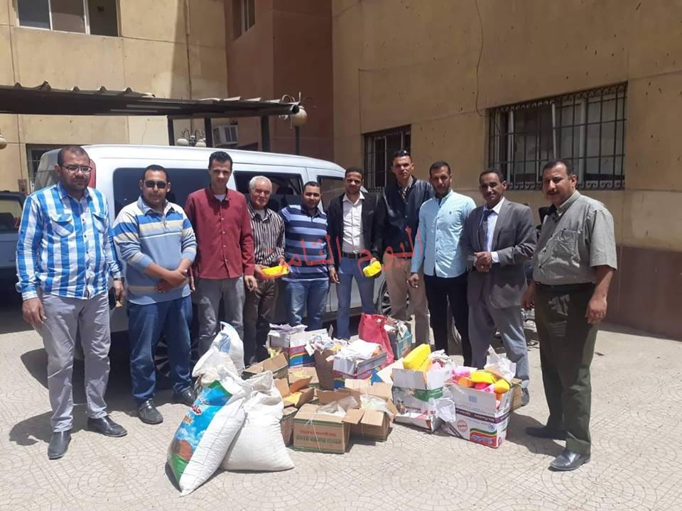 " رجالٌ صدقوا ما عاهدوا الله عليه" أبطال مراقبة الأغذية بجميع مكاتب الأغذية بمحافظة سوهاج يعملون ليلاً ونهاراً