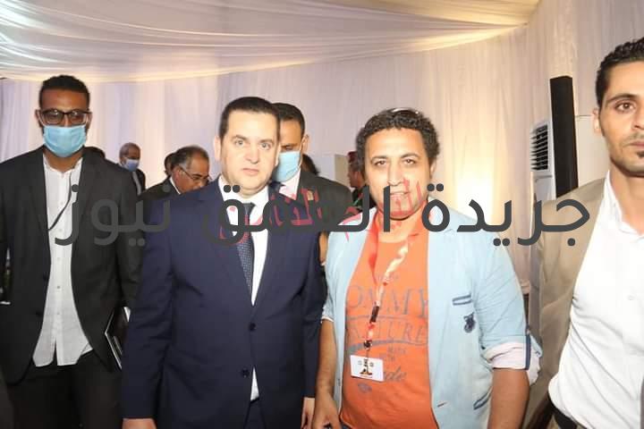 بالصورالكاتب الصحفي ناصر عبد الحفيظ و الكاتبة الصحفية أسماء عفيفى 