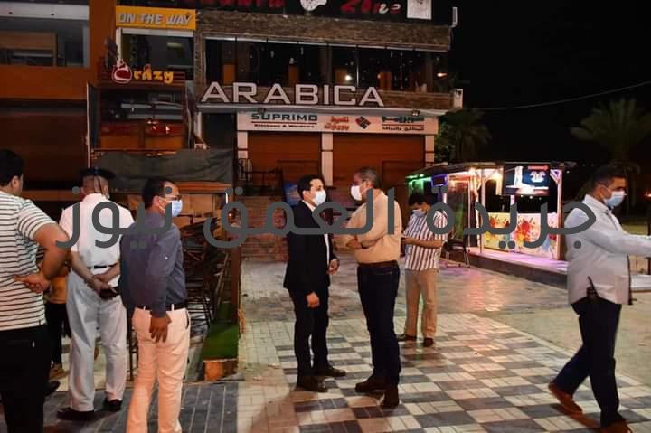 محافظ الفيوم يترأس حملة ليلية مكبرة غلق ملعبين لكرة القدم و63 مقهى ومحل تجاري