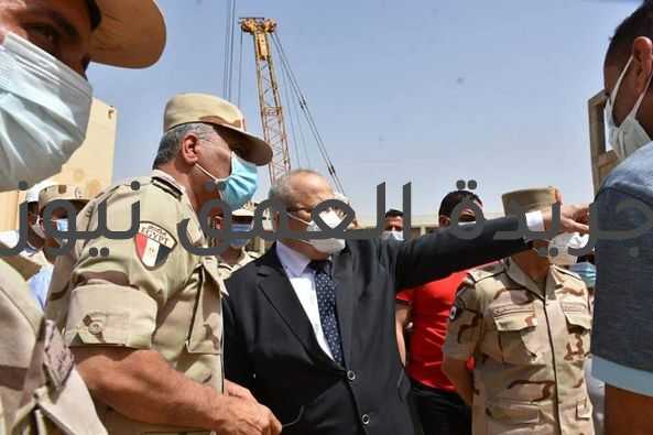 رئيس الهيئة الهندسية للقوات المسلحة ورئيس جامعة القاهرة يتفقدان المعهد القومى للأورام الجديد " 500 500 " بمدينة الشيخ زايد ...