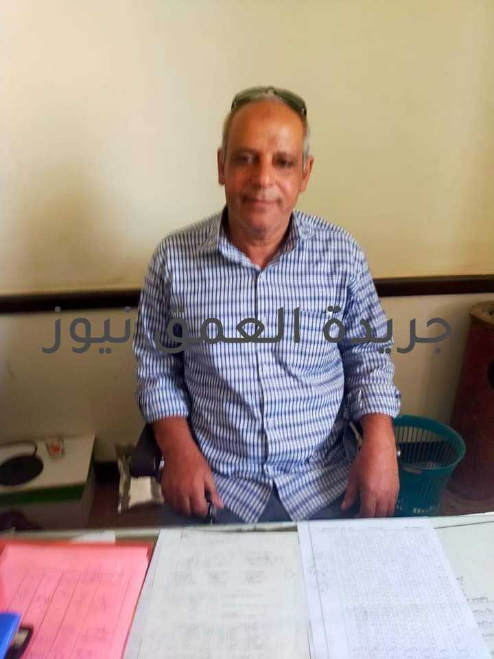 وكيل زراعة الفيوم يشيد بجمعية بندر طامية للجهد المبذول في تركيب شاشة عرض إرشادية للمزارعين كتبت/ فاطمه رمضان قال الأستاذ الدكتور ربيع مصطفى وكيل وزارة الزراعة بالفيوم: أتقدم بخالص الشكر والتقدير لإدارة طامية الزراعية بقيادة المهندس عماد الحداد وكيل الاداره للجهد المتميز المبذول وتنفيذ التعليمات بوضع شاشة عرض للإرشاد المزارعين على أصناف التقاوى والمبيدات الموجوده بالجمعيه وجميع مايخص المزارعين. كما تقدم بالشكر إلى المهندس ناصر عبد الوهاب مدير جمعية بندر طامية والشكر ايضا الموصول الى مجلس إدارة الجمعية على المجهود المبذول لتركيب شاشة عرض بالجمعية.