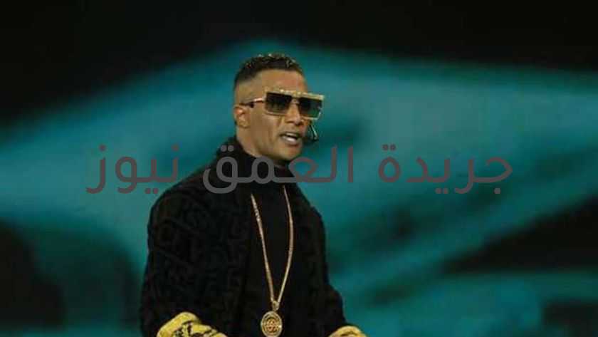 وفاة حماة محمد رمضان.. والفنان يقطع عطلته بالساحل الشمالي