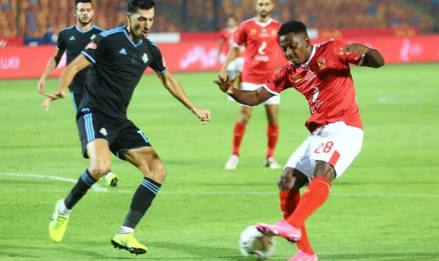 مفاجأة تقلب الموازيين في الأهلي.. ديانج يُقرب أجاي من البقاء داخل قلعة التتش!