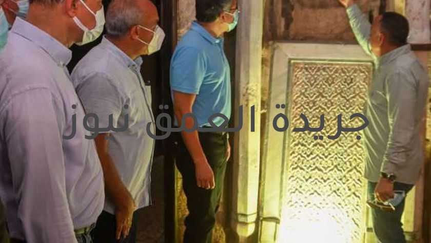 وزير الآثار يتفقد أول عاصمة إسلامية في إطار تطوير «القاهرة التاريخية»