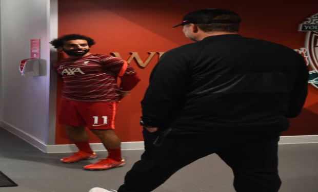 تحليل| محمد صلاح “كبش فداء” تنفيذ أفكار كلوب لإنقاذ كتيبة ليفربول!