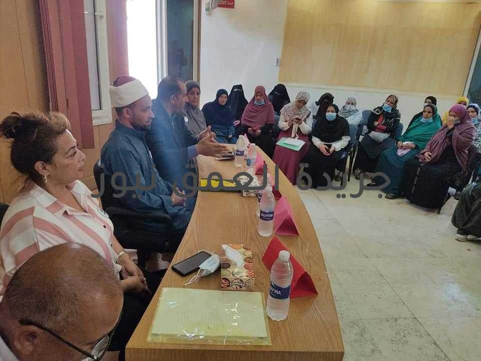 "حياة كريمة" بمكتبة سقارة الثقافية