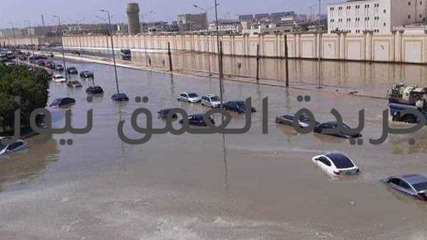 أهالي القاهرة الجديدة يستغيثون لإنقاذهم من فيضانات الصرف الصحي