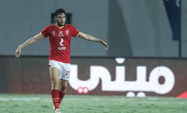 بسبب رمضان صبحي.. ماذا حدث في معسكر المنتخب أدى لغياب أكرم عن الملاعب لمدة شهر؟