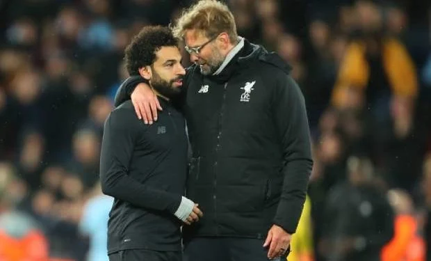 كلوب يُبهر بحديث تاريخي عن صلاح: أرقامه لا تصدق ولكنه يفكر في الفرصتين اللتين أهدرهما!