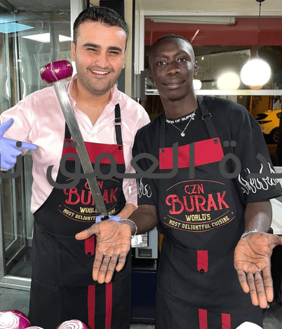 مدون سحر تيك توك يسخر من “شيف شهير”