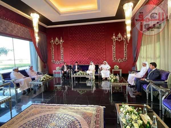 وزير للشباب والرياضة يلتقي رئيس اتحاد الكرة الإماراتي