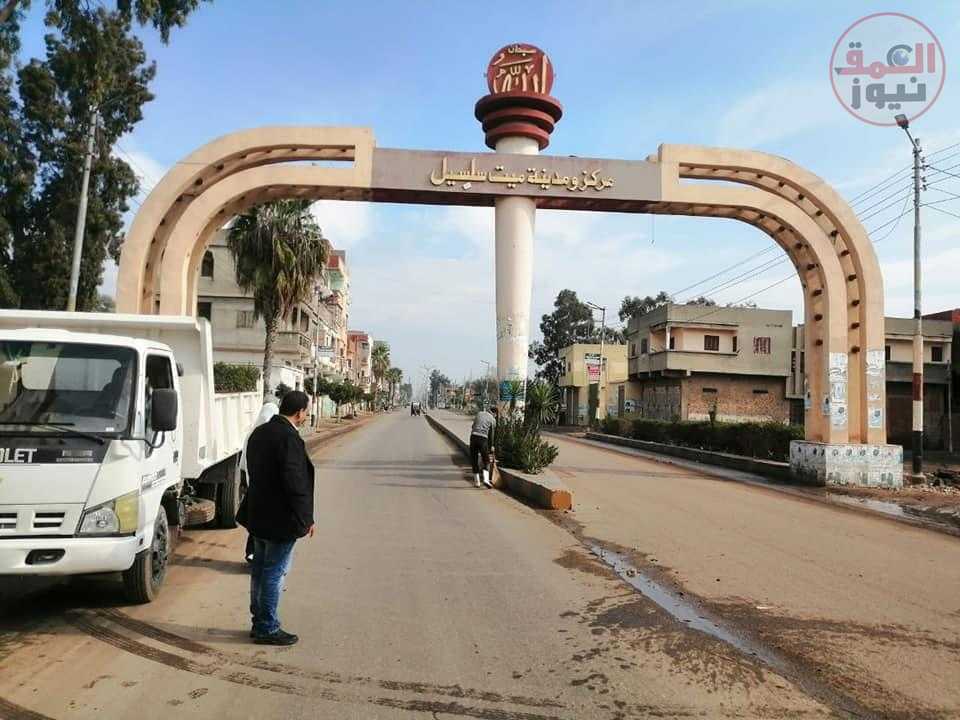 رفع 45 طن قمامة في حملة نظافة بميت سلسيل بالدقهلية