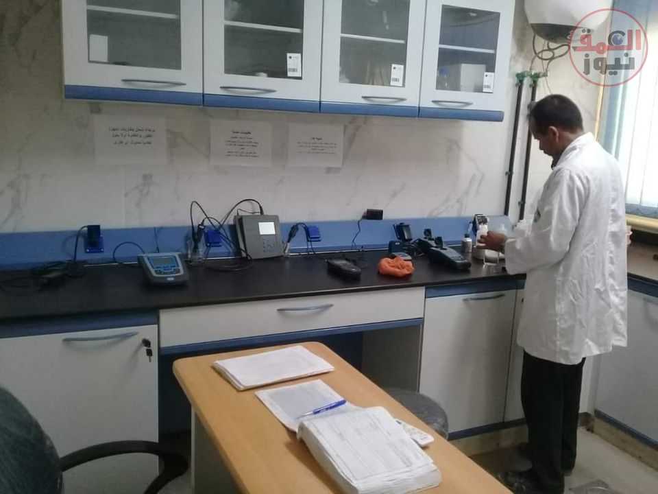 (العمق نيوز)مياه الفيوم تتابع سحب عينات المياه للتأكد من مطابقتها للمواصفات .