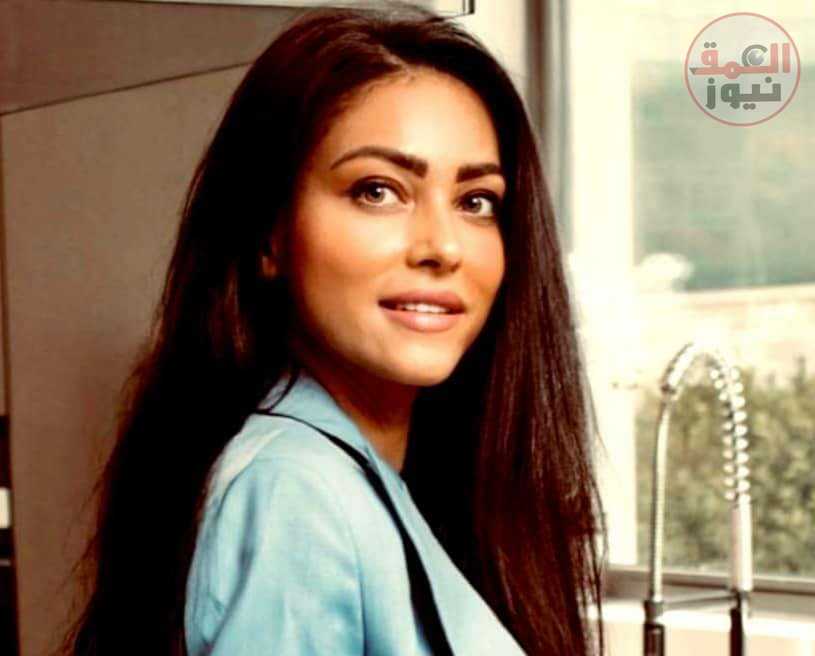 ماري كريستين تشارك فى العرض المسرحي "أرض العزة"