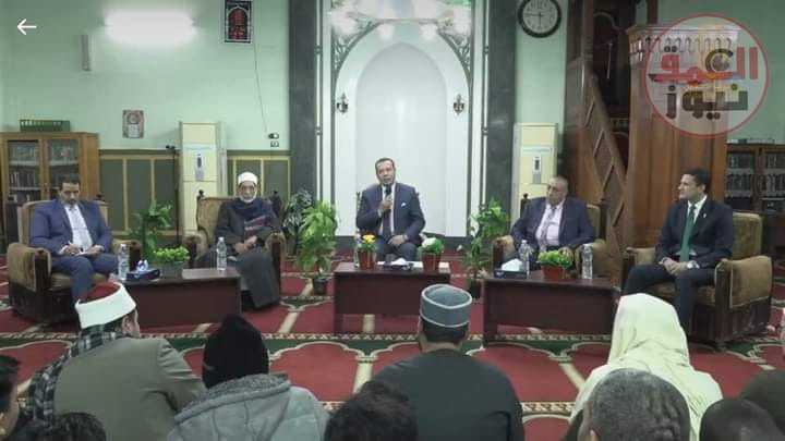 الإعلامي أشرف عبد الحليم يقدم الصالون الثقافى والفكرى برعاية مركز الأزهر