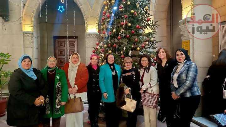 قومى المرأة فرع القاهرة يشارك الكنيسة الإنجيلية الاحتفال بعيد الميلاد المجيد بكنيسة قصر الدوبارة