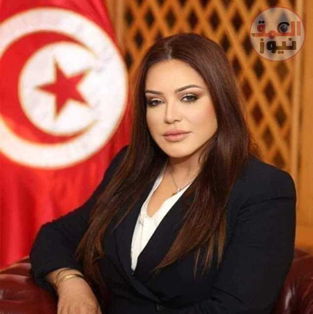 الإنسانية تبحث ذاتها بين السلطة والوطنية