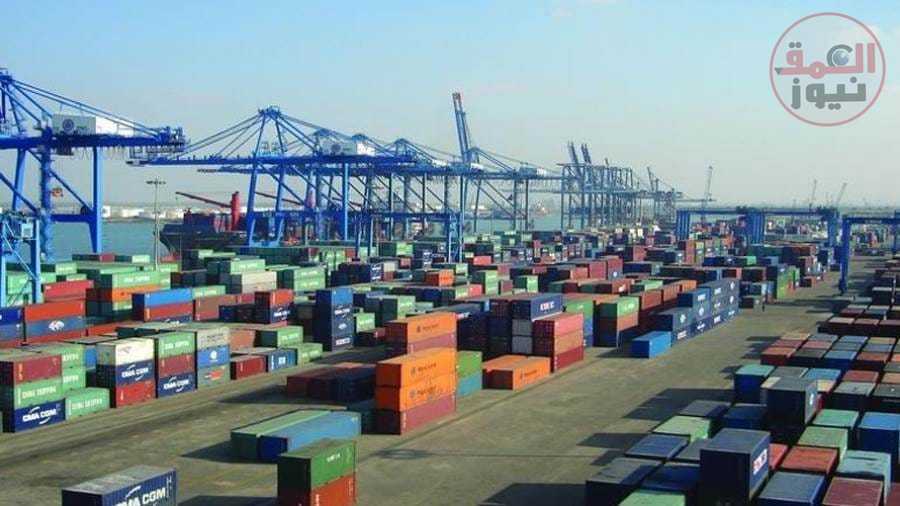 مينا دمياط يتداول 34 سفينة حاويات ورصيد الغلال 48631 طنا