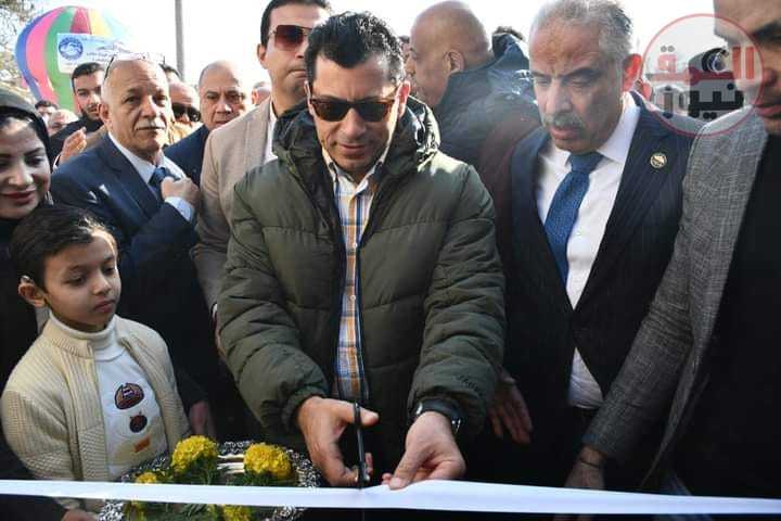 وزير الشباب والرياضة يفتتح مجمع حمامات السباحة بمركز التنمية الشبابية ب 15 مايو