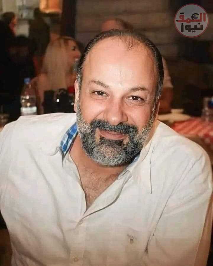 الفنان رضا يقدم واجب العزاء لأسرةالفنان شادي زيدان