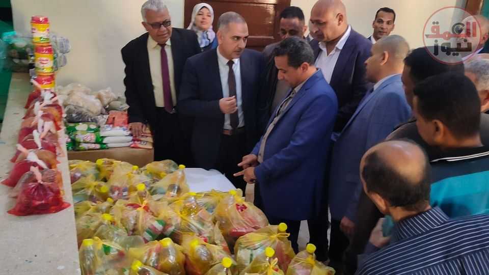 الوادي الجديد تشهد افتتاح معرض " أهلا رمضان" بتخفيضات تصل 40 %