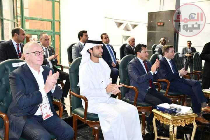 *وزير الرياضة ورئيس الاتحاد الدولى للدراجات يفتتحان كأس العالم لدراجات المضمار*