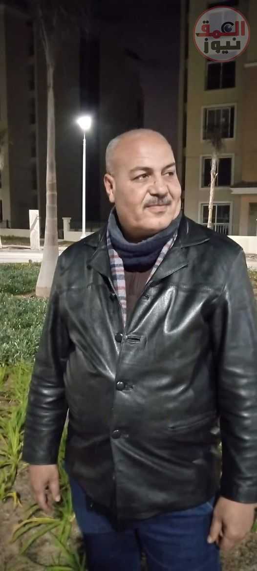 اغالب دمعتي كلمات سامي المصري