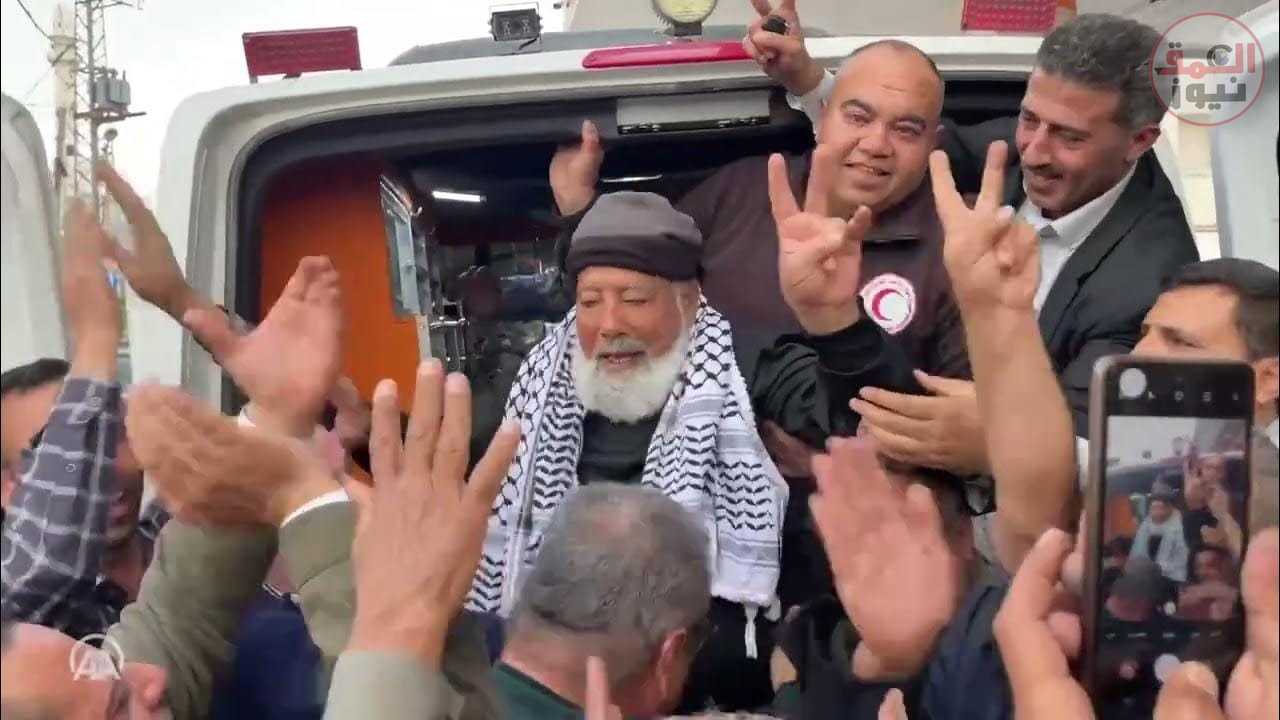 السفير الفلسطيني لدي مصر يهنىء شعب بلاده بحرية شيخ الأسرى فؤاد الشوبكي