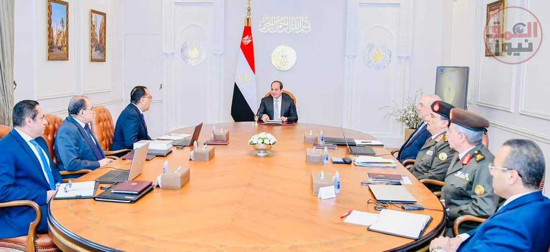 السيد الرئيس يوجه برعاية المتفوقين من أبناء الصعيد مع الجامعة الدولية