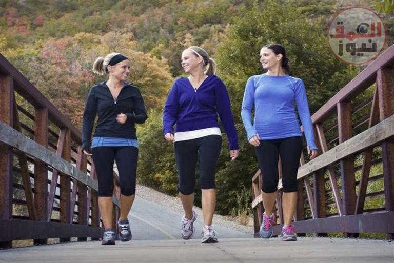 ٣٠ دقيقة يومياً وبسرعة.. عميد معهد القلب الأسبق يوضح العلاقة بين المشي وصحة القلب