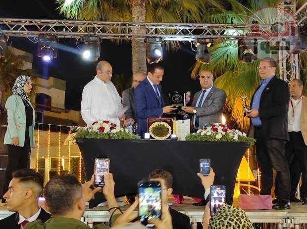 المجلس النرويجي للتسامح يكرم الاعلامي طارق علام