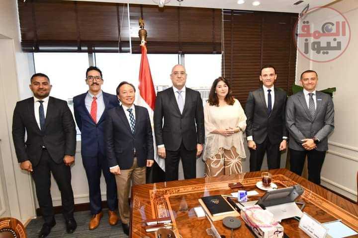 الجزار يلتقى مسئولى "الهابيتات" للإعداد لاستضافة مصر للمنتدى الحضرى العالمى