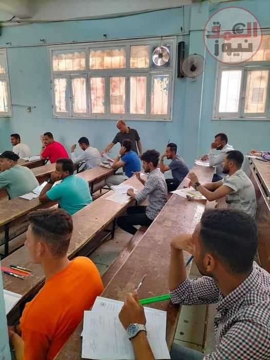 عميد كلية التربية بالوادي الجديد يتفقد سير الامتحانات النظرية
