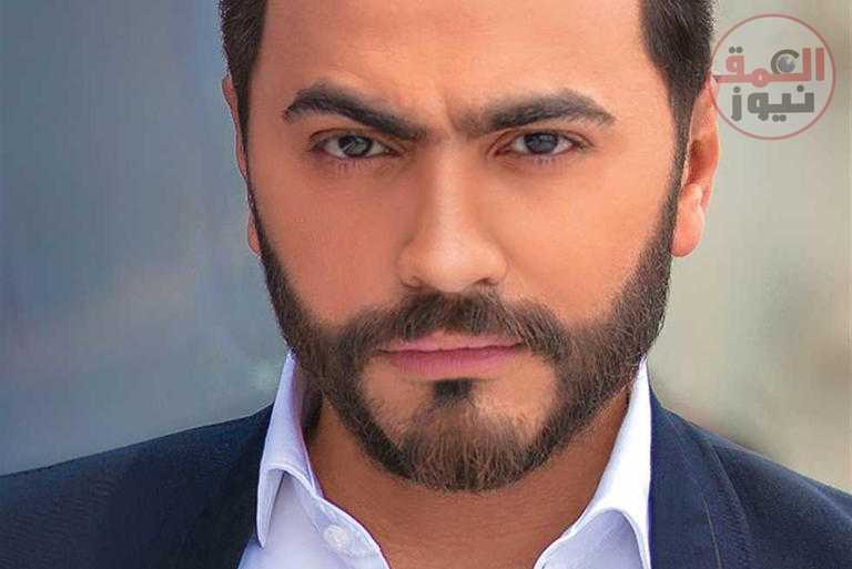 تامر حسني لشعب تونس قبل حفله: «مستنيكوا نعيد ذكرياتنا الحلوة من واحنا صغيرين»