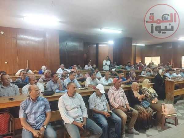 ندوة توعوية بكفر الدوار لمناقشة الأثار الصحية والبيئية والإقتصادية من جراء حرق المخلفات الزراعية