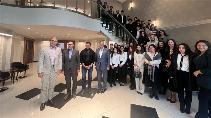 أشرف صبحي يشهد حفل تخرج ألف قائد ببرنامج تعزيز قدرات الكوادر الشبابية