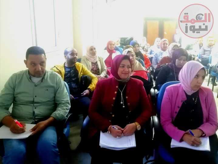 مهارات الاتصال ودورها في بناء الوعي المجتمعي لمصر في الماضي والحاضر والمستقبل