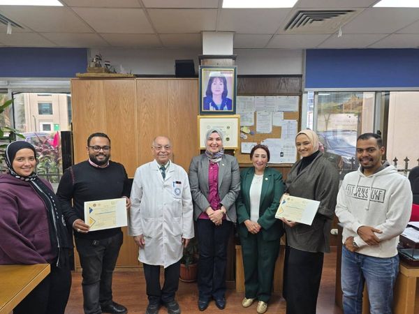 كلية الصيدلة بجامعة مصر للعلوم والتكنولوجيا تفوز بالمركز الثاني