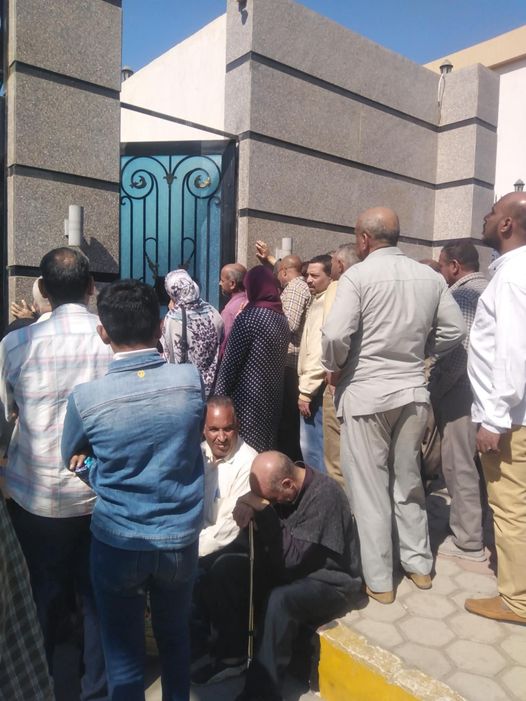 حمايه يتلقي استغاثه من معلمي قنا